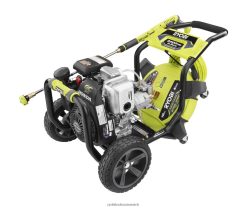 RYOBI 3400 psi Honda GC190 Gas-Hochdruckreiniger mit 16 Oberflächenreinigern draussen 6V8HV6386