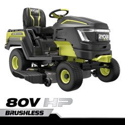 RYOBI Bürstenloser 80-V-PS-Rasentraktor mit 46 Akkus und elektrischem Akku draussen 6V8HV6219